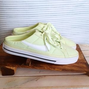 Nike Court Legacy Mule Womens Sz 8.5  Neon Green Canvas Slip On DB3970-301 Shoes